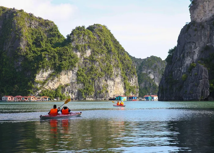 Royal Palace Cruise  4*