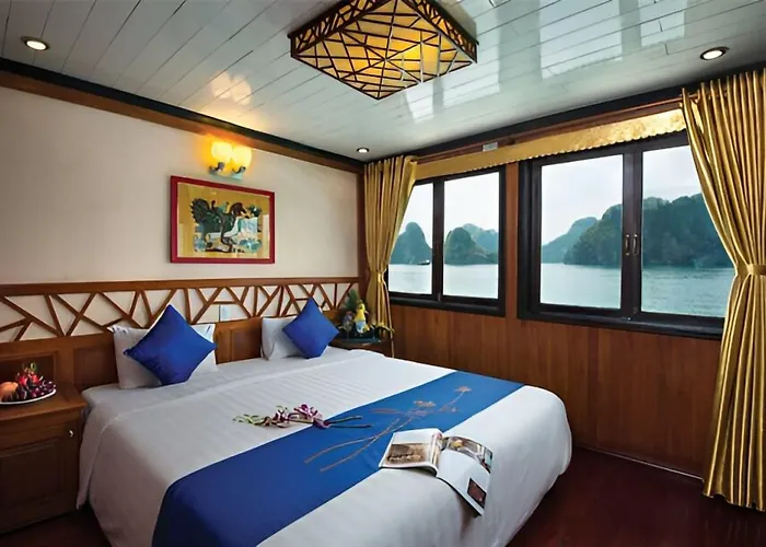 Royal Palace Cruise  4*